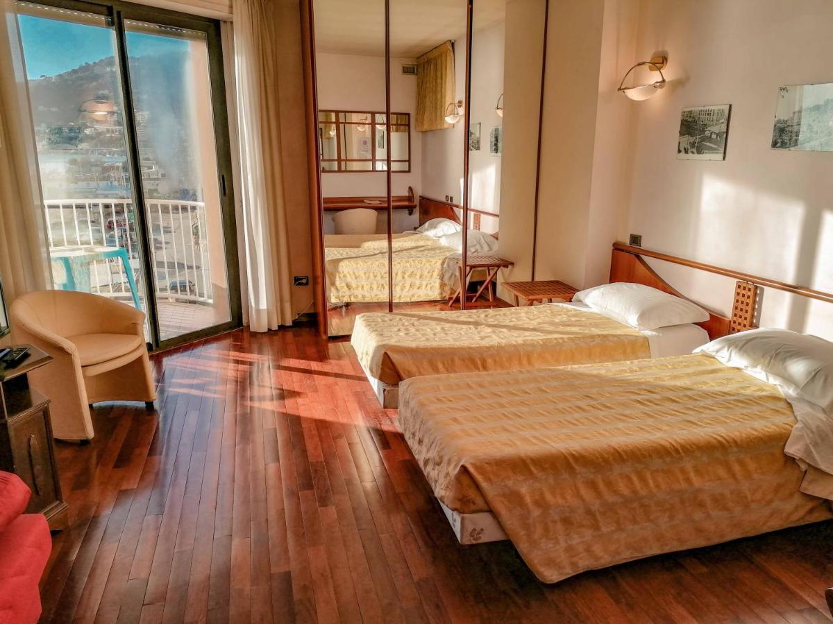 Hotel Sirenella メーレ エクステリア 写真