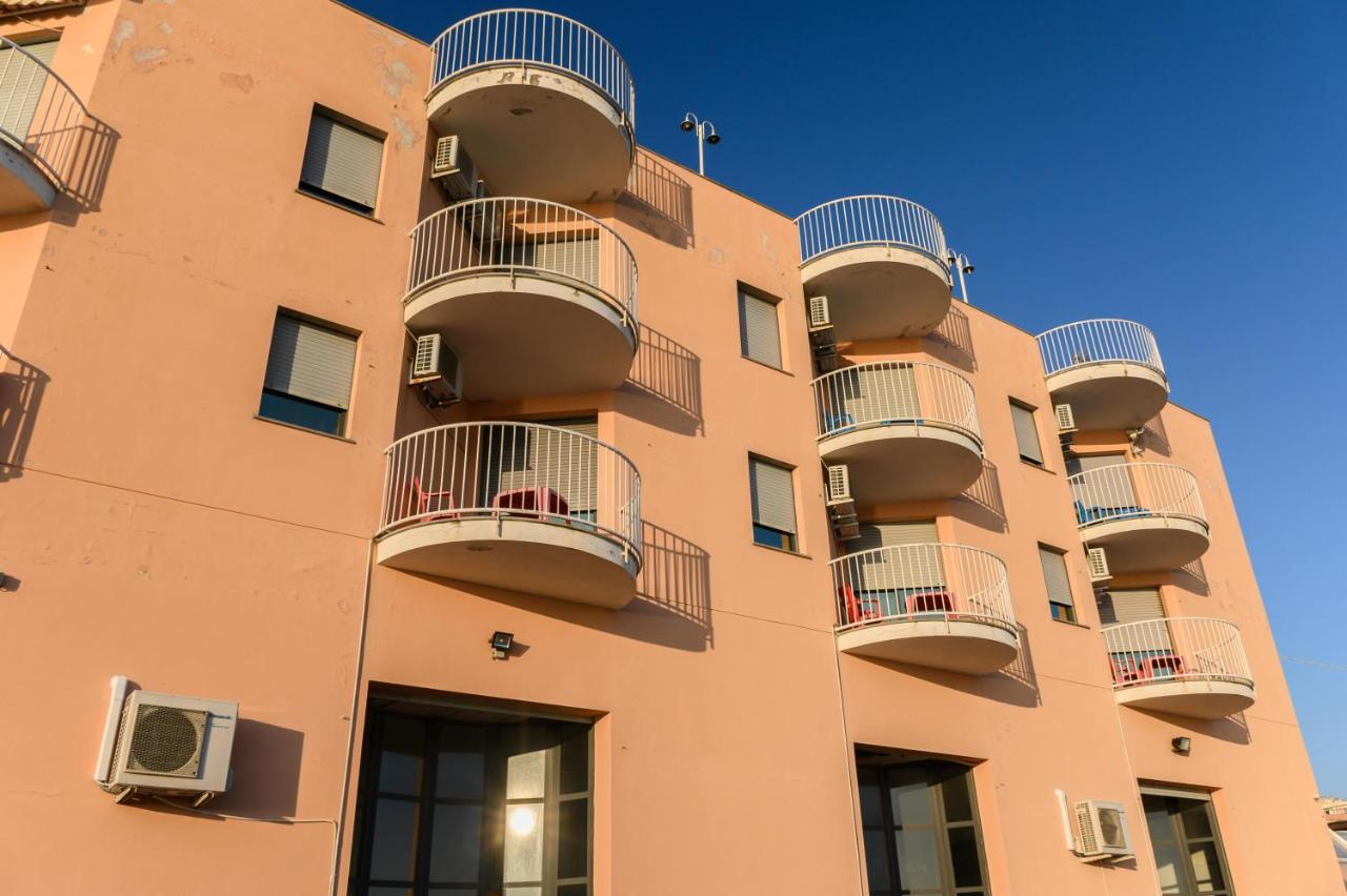Hotel Sirenella メーレ エクステリア 写真